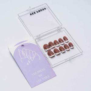 White chocolate tips